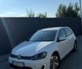 Белый Фольксваген e-Golf, объемом двигателя 0 л и пробегом 135 тыс. км за 8700 $, фото 1 на Automoto.ua