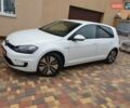 Белый Фольксваген e-Golf, объемом двигателя 0 л и пробегом 128 тыс. км за 8999 $, фото 29 на Automoto.ua
