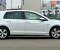 Белый Фольксваген e-Golf, объемом двигателя 0 л и пробегом 97 тыс. км за 9900 $, фото 1 на Automoto.ua