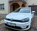 Белый Фольксваген e-Golf, объемом двигателя 0 л и пробегом 119 тыс. км за 9000 $, фото 1 на Automoto.ua