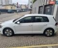 Белый Фольксваген e-Golf, объемом двигателя 0 л и пробегом 122 тыс. км за 7799 $, фото 14 на Automoto.ua