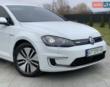 Білий Фольксваген e-Golf, об'ємом двигуна 0 л та пробігом 142 тис. км за 7999 $, фото 28 на Automoto.ua