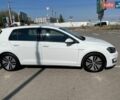 Белый Фольксваген e-Golf, объемом двигателя 0 л и пробегом 132 тыс. км за 7990 $, фото 2 на Automoto.ua