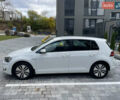 Белый Фольксваген e-Golf, объемом двигателя 0 л и пробегом 91 тыс. км за 8570 $, фото 14 на Automoto.ua