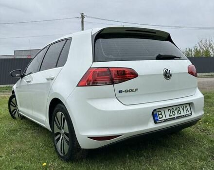 Белый Фольксваген e-Golf, объемом двигателя 0 л и пробегом 68 тыс. км за 8900 $, фото 19 на Automoto.ua