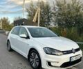 Белый Фольксваген e-Golf, объемом двигателя 0 л и пробегом 156 тыс. км за 8600 $, фото 1 на Automoto.ua