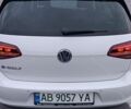 Белый Фольксваген e-Golf, объемом двигателя 0 л и пробегом 38 тыс. км за 12000 $, фото 11 на Automoto.ua