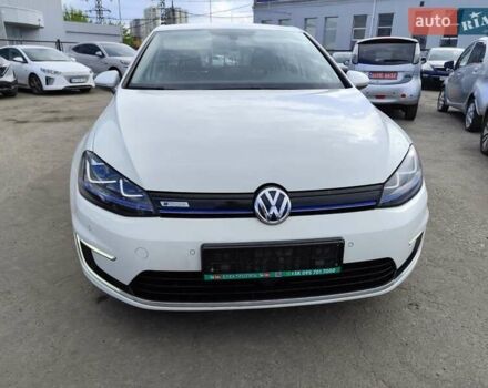 Білий Фольксваген e-Golf, об'ємом двигуна 0 л та пробігом 104 тис. км за 9199 $, фото 3 на Automoto.ua