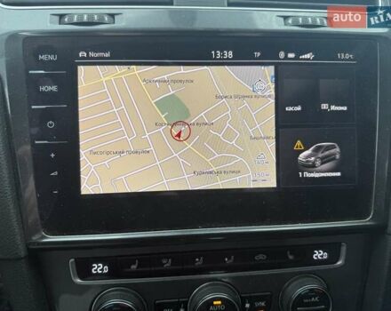 Білий Фольксваген e-Golf, об'ємом двигуна 0 л та пробігом 144 тис. км за 10500 $, фото 17 на Automoto.ua