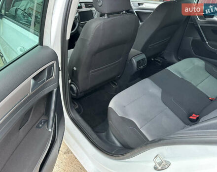 Білий Фольксваген e-Golf, об'ємом двигуна 0 л та пробігом 181 тис. км за 8200 $, фото 19 на Automoto.ua