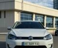 Белый Фольксваген e-Golf, объемом двигателя 0 л и пробегом 115 тыс. км за 9999 $, фото 4 на Automoto.ua