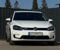 Белый Фольксваген e-Golf, объемом двигателя 0 л и пробегом 144 тыс. км за 8800 $, фото 1 на Automoto.ua