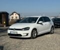 Белый Фольксваген e-Golf, объемом двигателя 0 л и пробегом 138 тыс. км за 8600 $, фото 1 на Automoto.ua