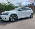 Белый Фольксваген e-Golf, объемом двигателя 0 л и пробегом 170 тыс. км за 7650 $, фото 5 на Automoto.ua