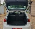 Белый Фольксваген e-Golf, объемом двигателя 0 л и пробегом 128 тыс. км за 8999 $, фото 44 на Automoto.ua