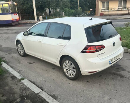 Белый Фольксваген e-Golf, объемом двигателя 0 л и пробегом 198 тыс. км за 8500 $, фото 6 на Automoto.ua