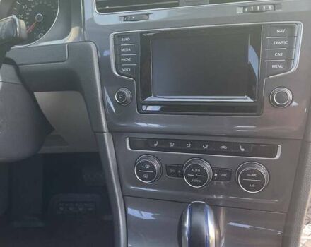 Білий Фольксваген e-Golf, об'ємом двигуна 0 л та пробігом 100 тис. км за 8000 $, фото 11 на Automoto.ua