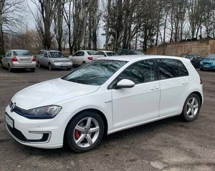 Белый Фольксваген e-Golf, объемом двигателя 0 л и пробегом 117 тыс. км за 8500 $, фото 4 на Automoto.ua