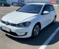 Белый Фольксваген e-Golf, объемом двигателя 0 л и пробегом 102 тыс. км за 9600 $, фото 8 на Automoto.ua