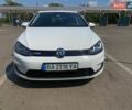 Белый Фольксваген e-Golf, объемом двигателя 0 л и пробегом 130 тыс. км за 7900 $, фото 5 на Automoto.ua