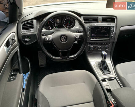 Білий Фольксваген e-Golf, об'ємом двигуна 0 л та пробігом 142 тис. км за 7999 $, фото 82 на Automoto.ua