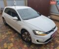 Белый Фольксваген e-Golf, объемом двигателя 0 л и пробегом 130 тыс. км за 8999 $, фото 25 на Automoto.ua