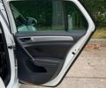 Белый Фольксваген e-Golf, объемом двигателя 0 л и пробегом 154 тыс. км за 8599 $, фото 34 на Automoto.ua