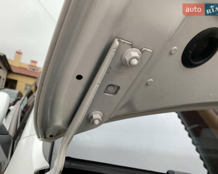 Білий Фольксваген e-Golf, об'ємом двигуна 0 л та пробігом 142 тис. км за 7999 $, фото 97 на Automoto.ua