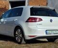 Белый Фольксваген e-Golf, объемом двигателя 0 л и пробегом 158 тыс. км за 9750 $, фото 13 на Automoto.ua