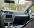 Белый Фольксваген e-Golf, объемом двигателя 0 л и пробегом 88 тыс. км за 10000 $, фото 9 на Automoto.ua