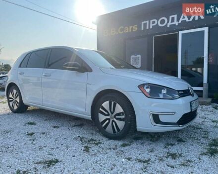 Белый Фольксваген e-Golf, объемом двигателя 0 л и пробегом 143 тыс. км за 9700 $, фото 5 на Automoto.ua