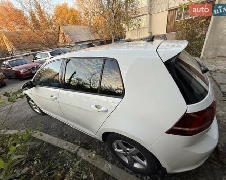 Белый Фольксваген e-Golf, объемом двигателя 0 л и пробегом 135 тыс. км за 8000 $, фото 3 на Automoto.ua