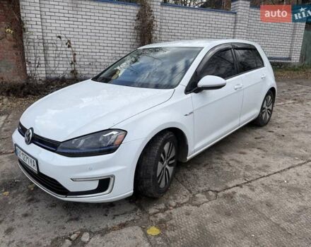 Білий Фольксваген e-Golf, об'ємом двигуна 0 л та пробігом 144 тис. км за 10500 $, фото 1 на Automoto.ua