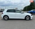 Белый Фольксваген e-Golf, объемом двигателя 0 л и пробегом 221 тыс. км за 8200 $, фото 5 на Automoto.ua