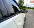 Белый Фольксваген e-Golf, объемом двигателя 0 л и пробегом 107 тыс. км за 10000 $, фото 3 на Automoto.ua