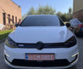 Белый Фольксваген e-Golf, объемом двигателя 0 л и пробегом 102 тыс. км за 9900 $, фото 1 на Automoto.ua