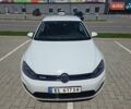Белый Фольксваген e-Golf, объемом двигателя 0 л и пробегом 116 тыс. км за 8450 $, фото 6 на Automoto.ua