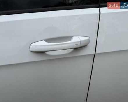 Білий Фольксваген e-Golf, об'ємом двигуна 0 л та пробігом 144 тис. км за 10500 $, фото 12 на Automoto.ua