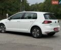 Белый Фольксваген e-Golf, объемом двигателя 0 л и пробегом 103 тыс. км за 8650 $, фото 18 на Automoto.ua