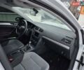 Белый Фольксваген e-Golf, объемом двигателя 0 л и пробегом 143 тыс. км за 9700 $, фото 12 на Automoto.ua