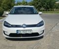 Белый Фольксваген e-Golf, объемом двигателя 0 л и пробегом 84 тыс. км за 12000 $, фото 4 на Automoto.ua