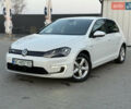 Білий Фольксваген e-Golf, об'ємом двигуна 0 л та пробігом 123 тис. км за 9300 $, фото 11 на Automoto.ua