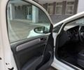 Білий Фольксваген e-Golf, об'ємом двигуна 0 л та пробігом 132 тис. км за 8200 $, фото 20 на Automoto.ua