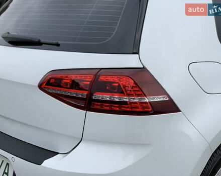 Білий Фольксваген e-Golf, об'ємом двигуна 0 л та пробігом 142 тис. км за 7999 $, фото 59 на Automoto.ua