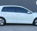 Белый Фольксваген e-Golf, объемом двигателя 0 л и пробегом 152 тыс. км за 12999 $, фото 5 на Automoto.ua