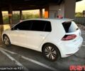 Белый Фольксваген e-Golf, объемом двигателя 85 л и пробегом 147 тыс. км за 9600 $, фото 6 на Automoto.ua