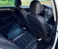 Белый Фольксваген e-Golf, объемом двигателя 0 л и пробегом 82 тыс. км за 10300 $, фото 12 на Automoto.ua