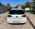 Білий Фольксваген e-Golf, об'ємом двигуна 0 л та пробігом 84 тис. км за 10700 $, фото 11 на Automoto.ua