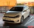 Белый Фольксваген e-Golf, объемом двигателя 85 л и пробегом 147 тыс. км за 9600 $, фото 1 на Automoto.ua