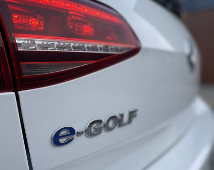 Білий Фольксваген e-Golf, об'ємом двигуна 0 л та пробігом 118 тис. км за 9999 $, фото 27 на Automoto.ua